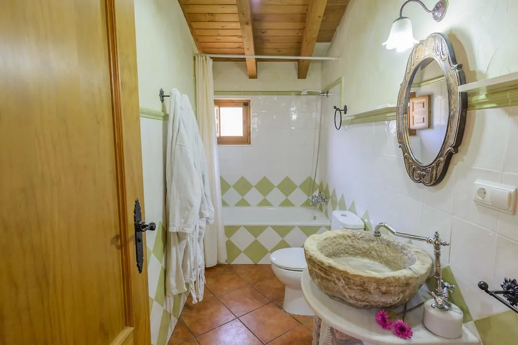Casas Rurales Picachico Laroya Country house
