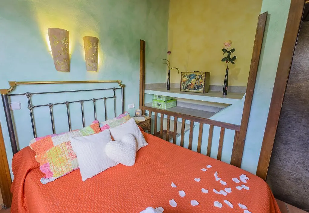 Casas Rurales Picachico Laroya Country house